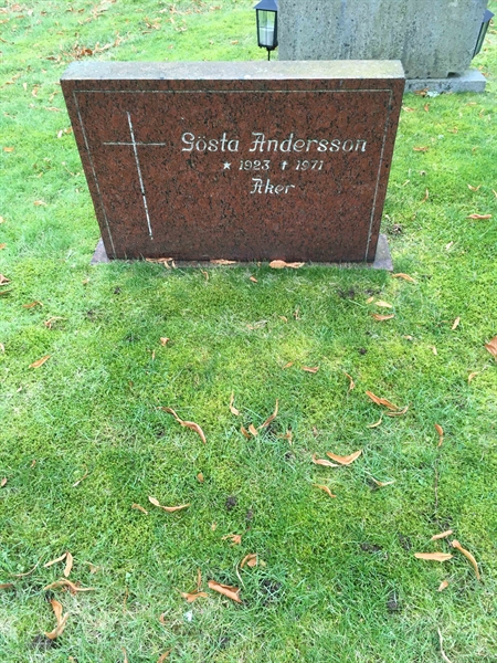 Grave number: SU 01   252