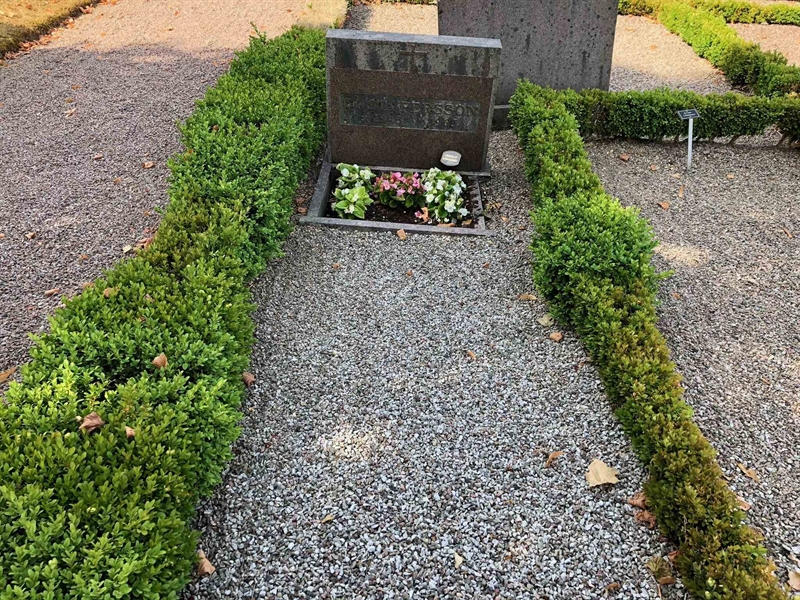 Grave number: Ko 05    84