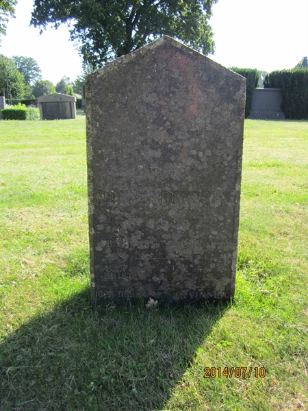 Grave number: 8 D    44