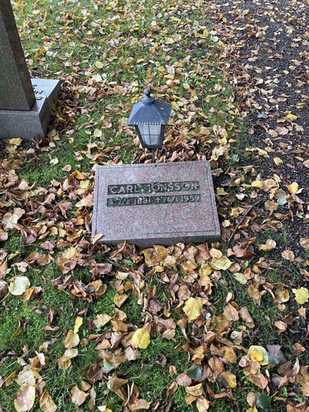 Grave number: ÖV B    53