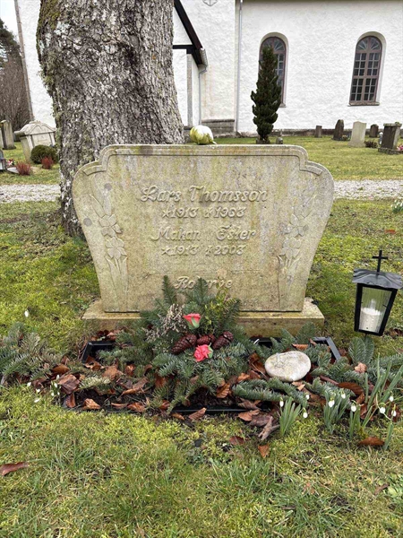 Grave number: L A 34