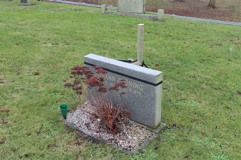 Grave number: ÖKK 3    22, 23