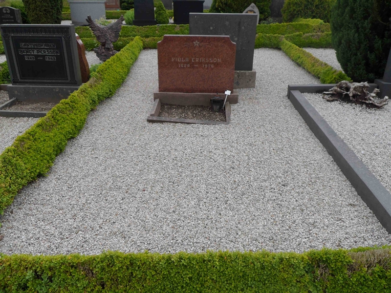 Grave number: ÖV F    86, 87