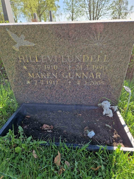 Grave number: 501 15 2824-2825
