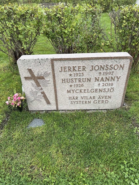 Grave number: 4 M MD    75-76
