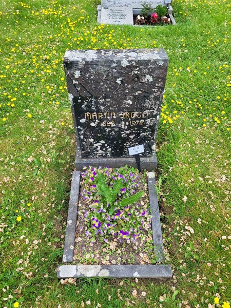 Grave number: kö 01 17    95