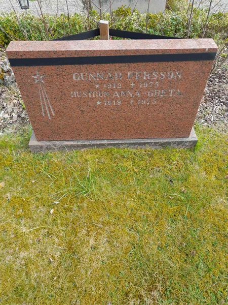Grave number: 20 B 128-129