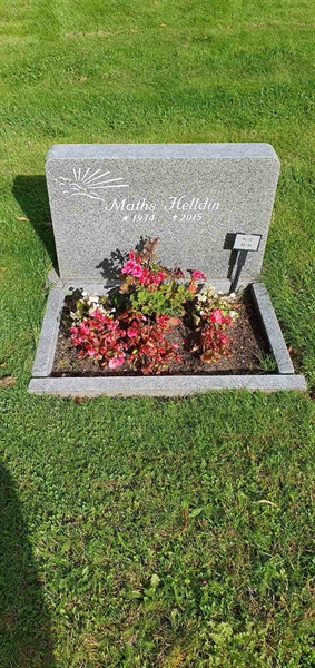 Grave number: Jä 12    83-84