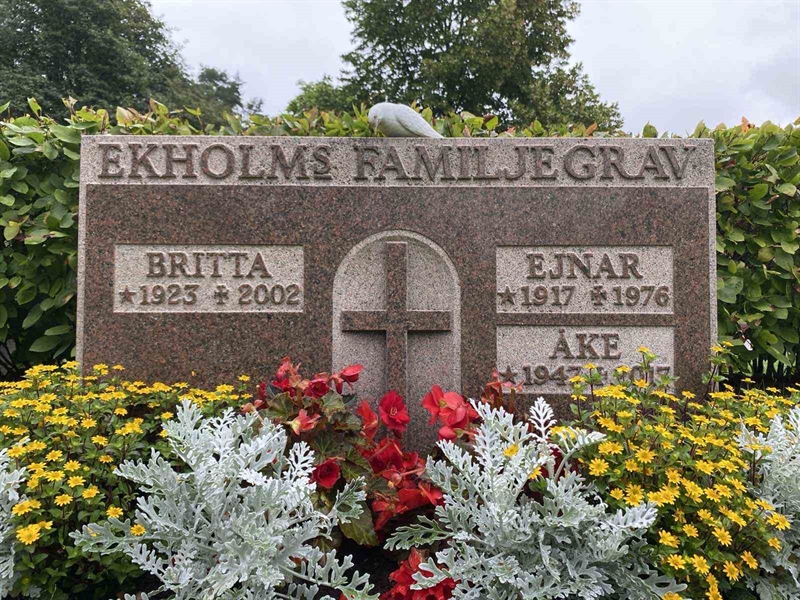 Hautatunnus: 1 19     30, 31, 32