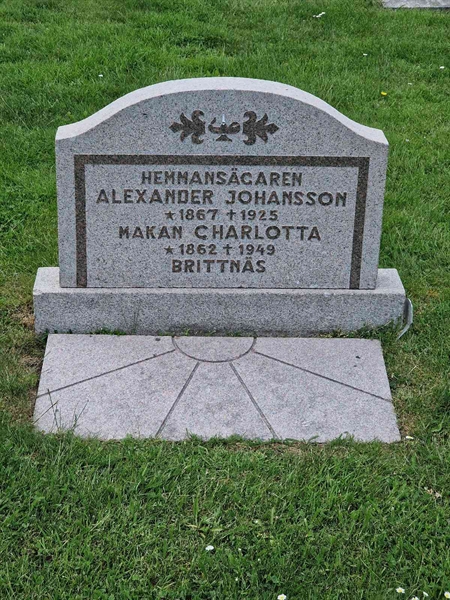 Hautatunnus: 04 C  141, 142