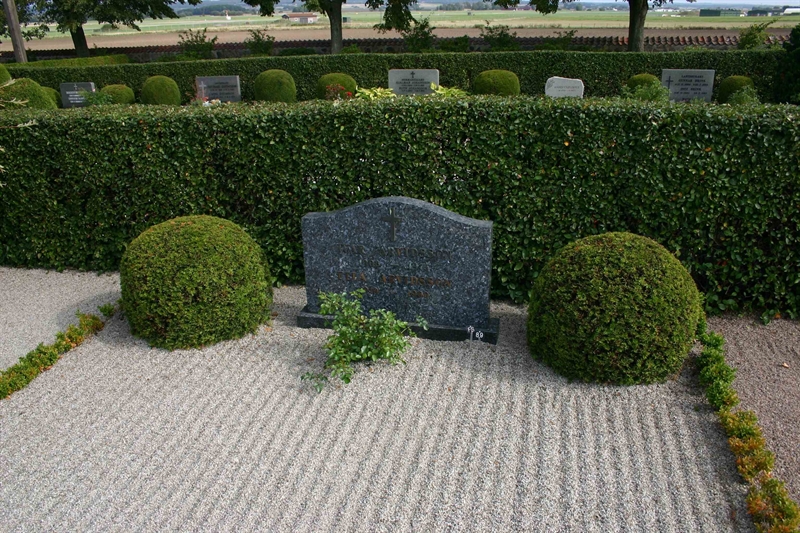 Grave number: NK SD D    89, 90