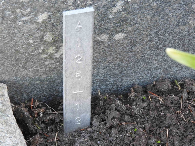 Gravnummer: BK A   125-126