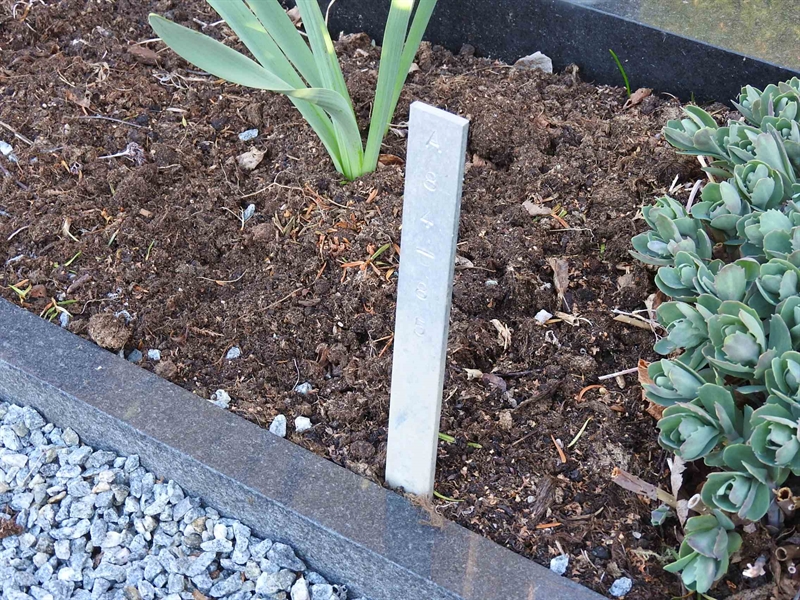 Gravnummer: BK A    84-85