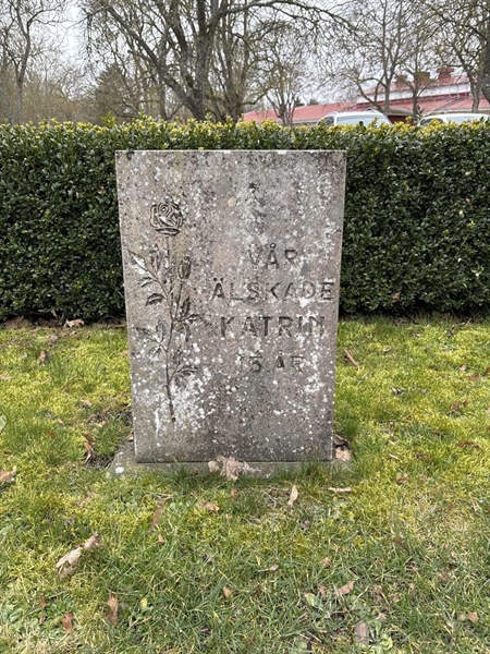 Grave number: G A 72