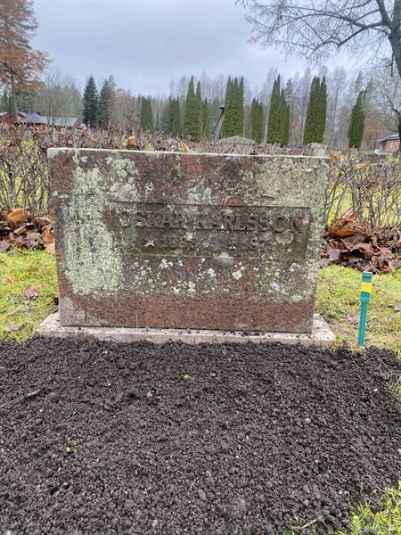 Grave number: 1 01    320