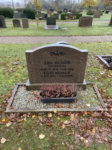 Grave number: VV 6   428, 429