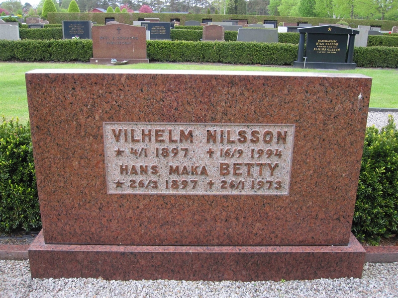 Grave number: NY M   312, 313