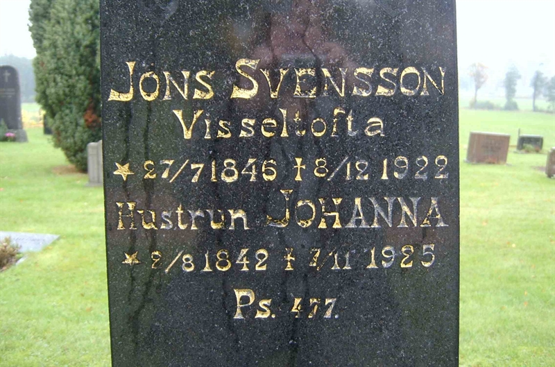 Grave number: VI K    32, 33