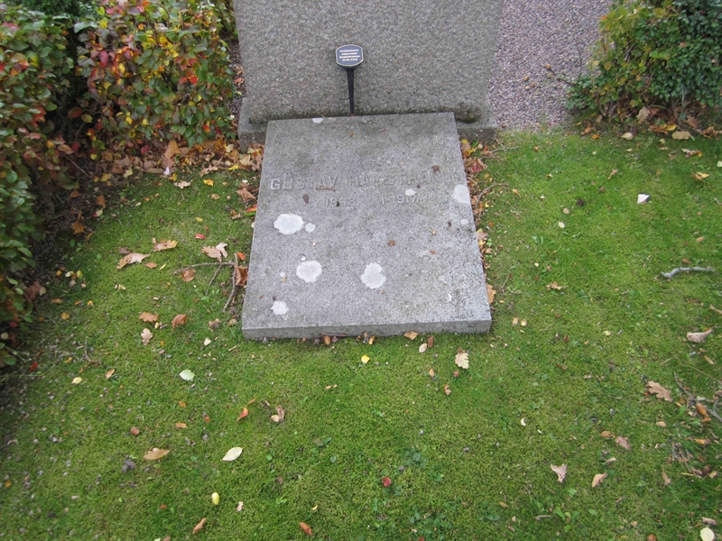 Grave number: 1 03 C    18