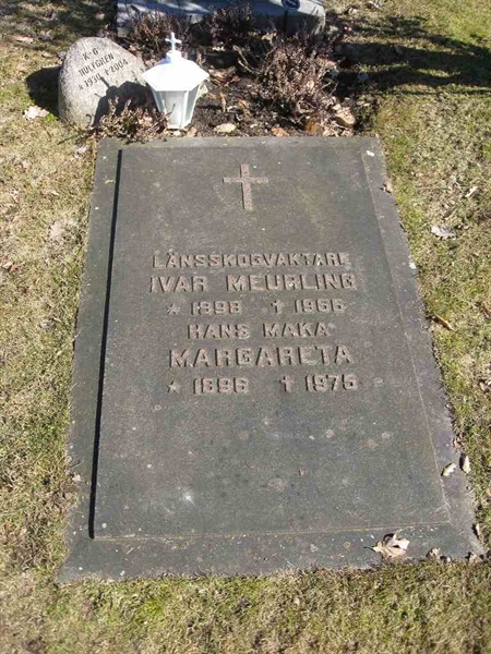 Grave number: 3 GA L    50