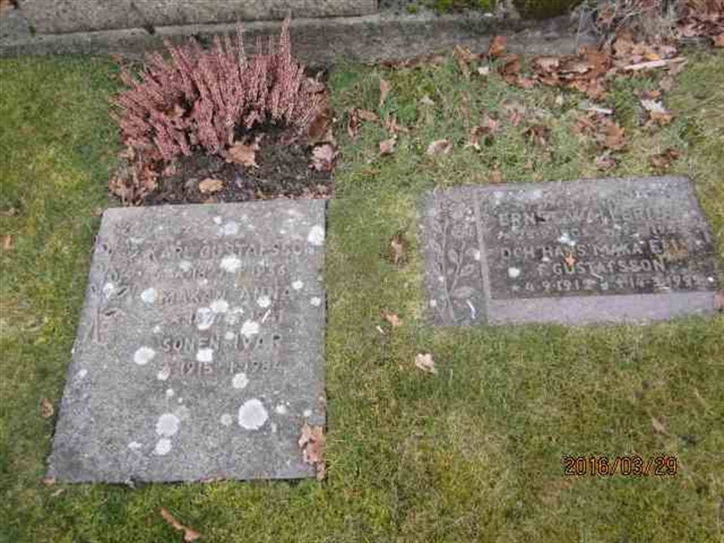 Grave number: 1 08 K    36-38-40