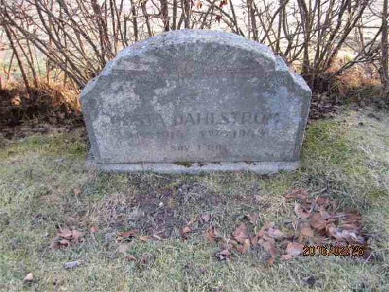 Grave number: 1 18 C    22