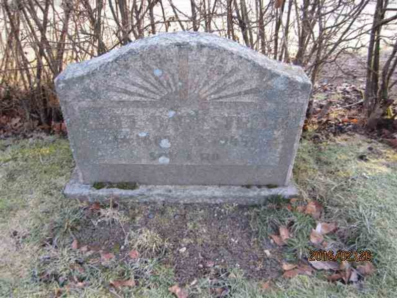 Grave number: 1 18 C    14