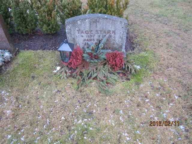 Grave number: 1 18 B    16