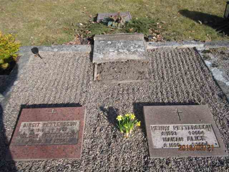 Grave number: 1 08 E    34-36