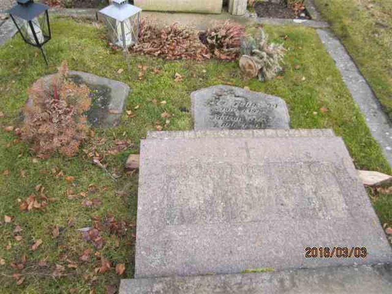 Grave number: 1 19 H     4