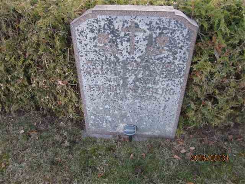 Grave number: 1 12 E    14A