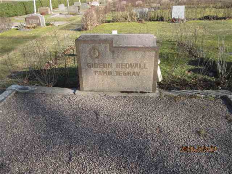 Grave number: 1 18 M     2