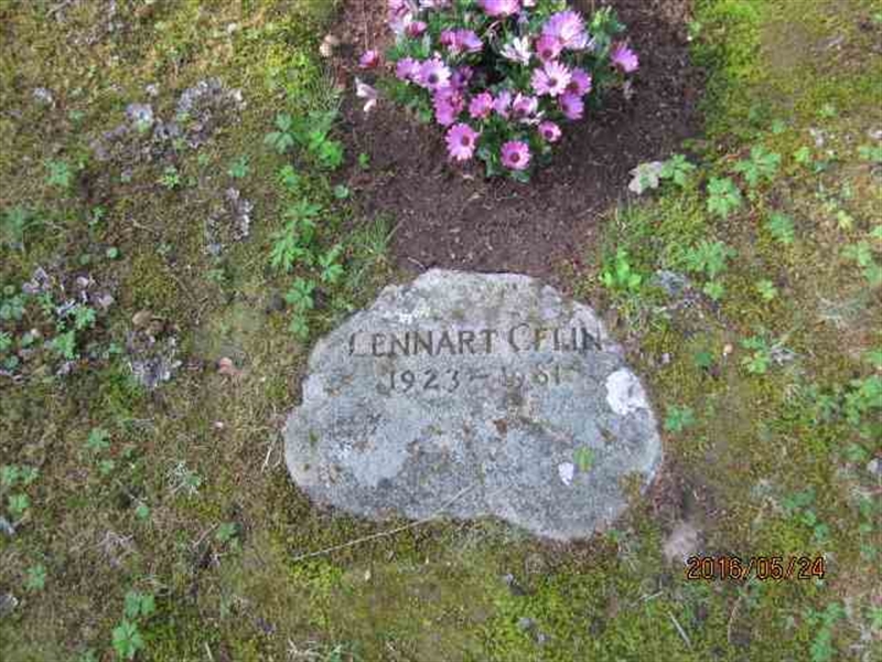 Grave number: 2 UL  1200