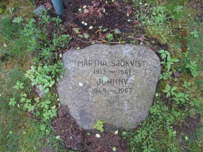 Grave number: 2 UL  1007