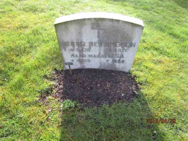 Grave number: 2 PAU    67