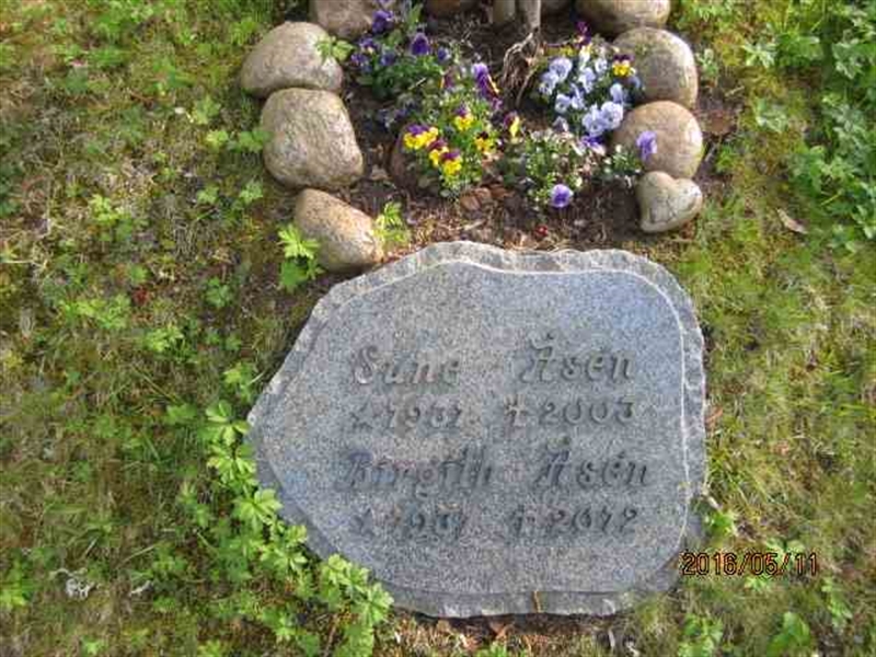 Grave number: 2 UL   117