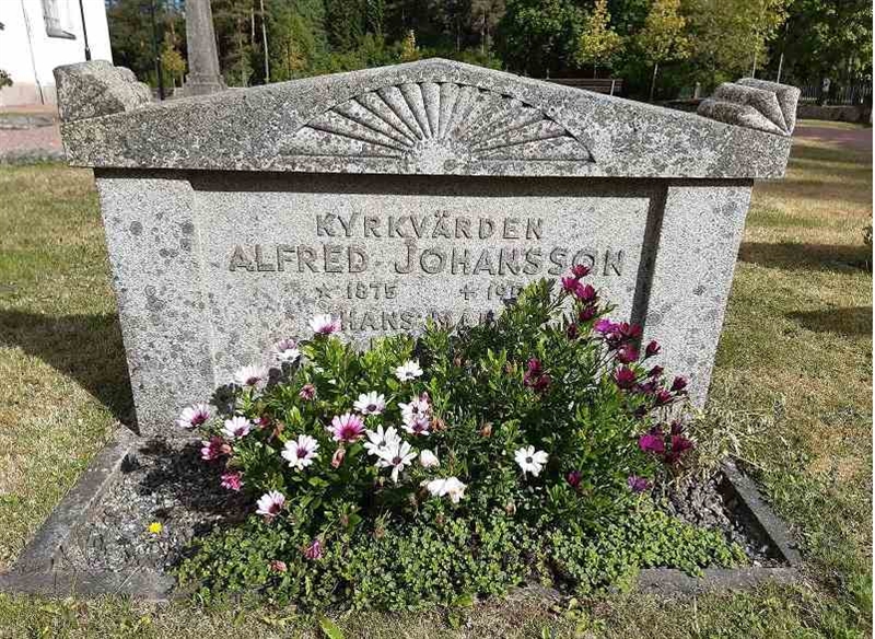 Grave number: AL 1 102-103