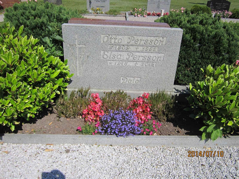 Grave number: 8 M    72, 73