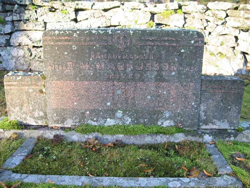 Grave number: KV C    9a-c