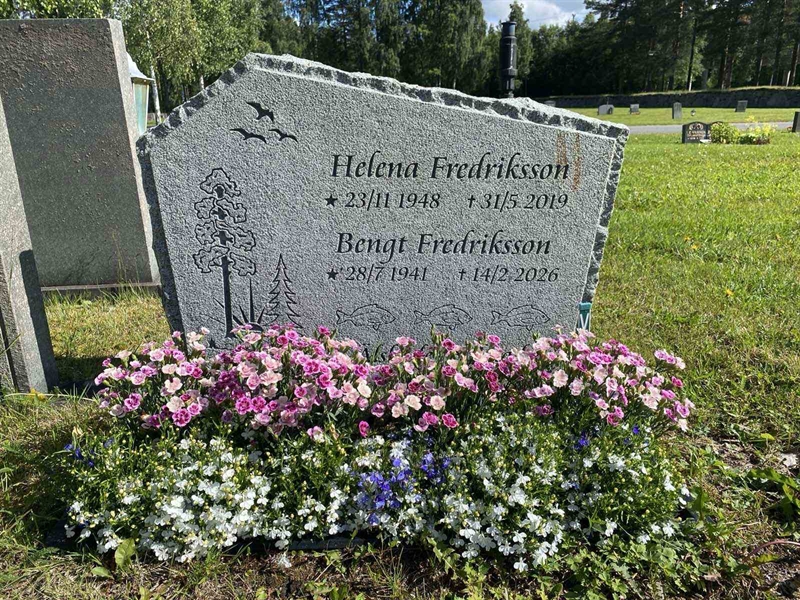 Grave number: 3 05    44