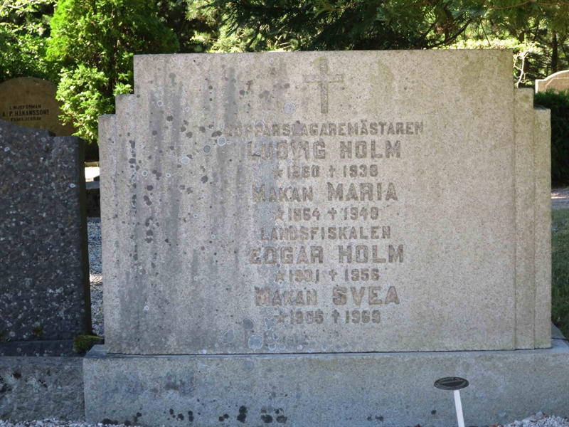 Grave number: HÖB 13   386