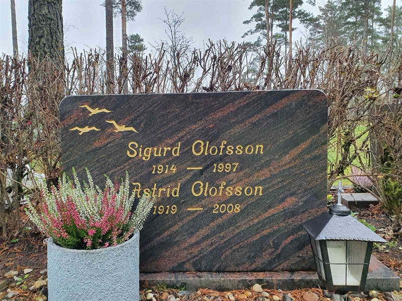 Grave number: SK NÖ    76