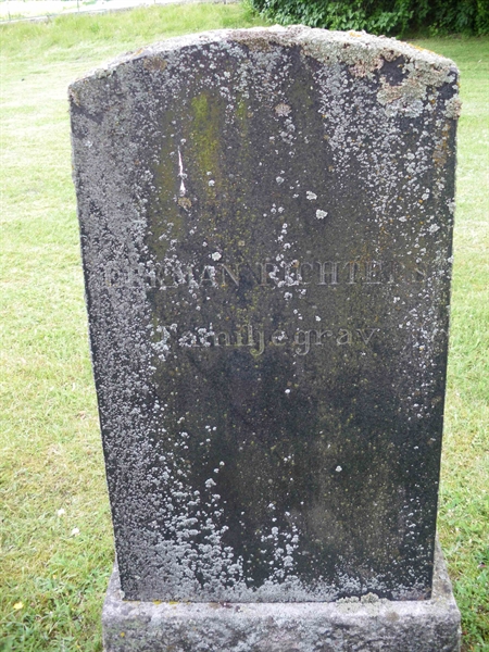 Grave number: SK 1    33