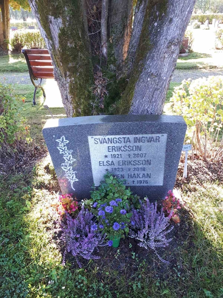 Hautatunnus: NK F B   946-948