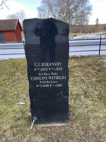 Grave number: 06 C 470-472