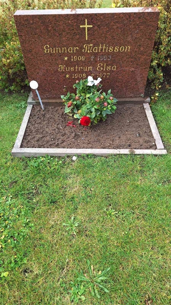 Grave number: VN K    16-17