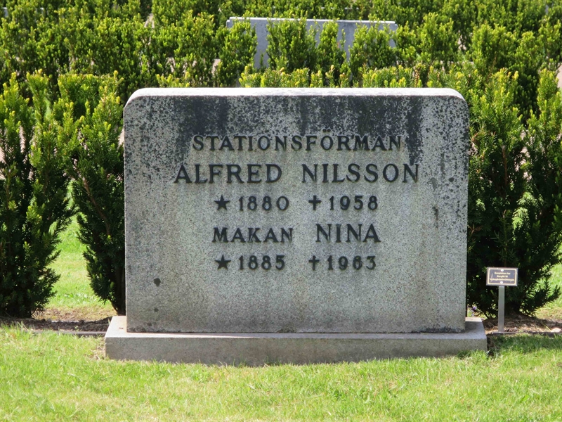 Grave number: HÖB 53     5
