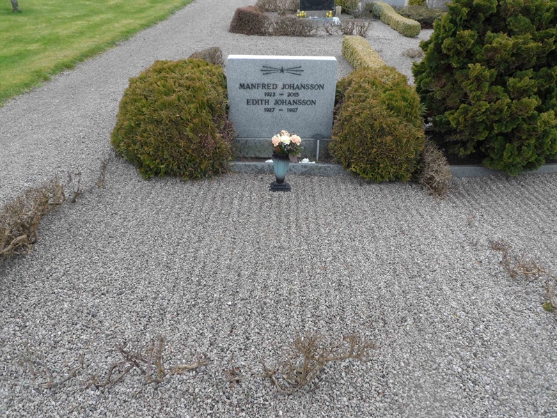 Grave number: VK R    15