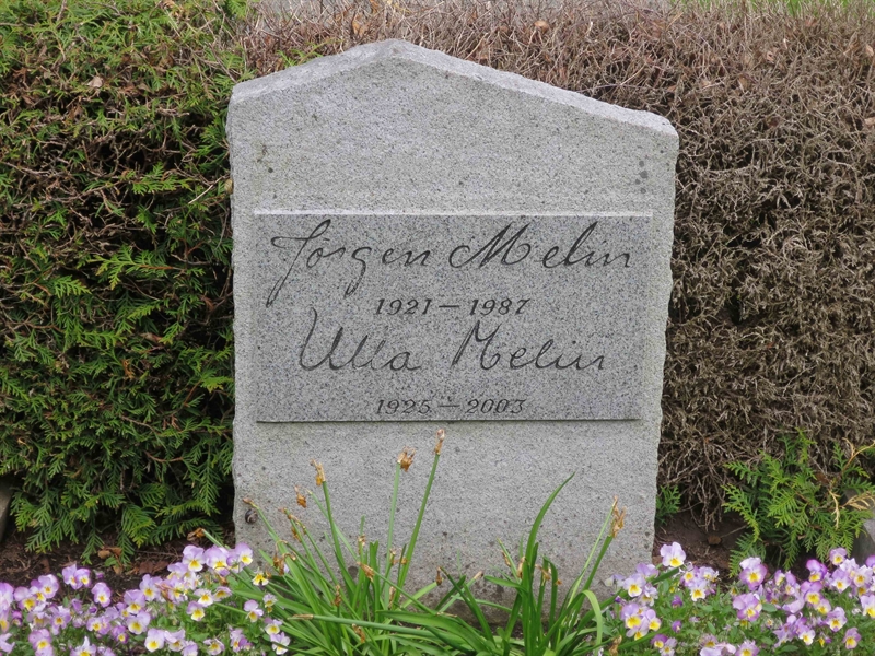 Grave number: HÖB 71    16