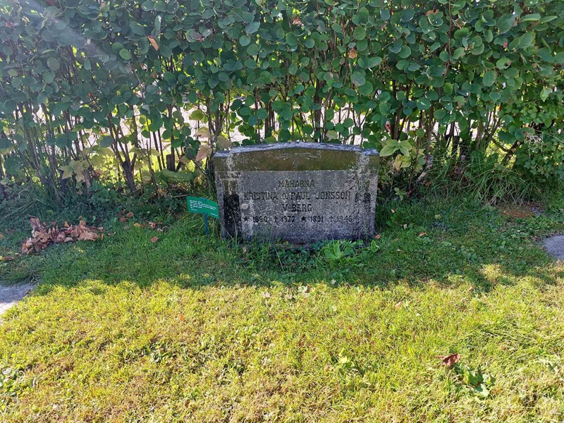Grave number: K D    47